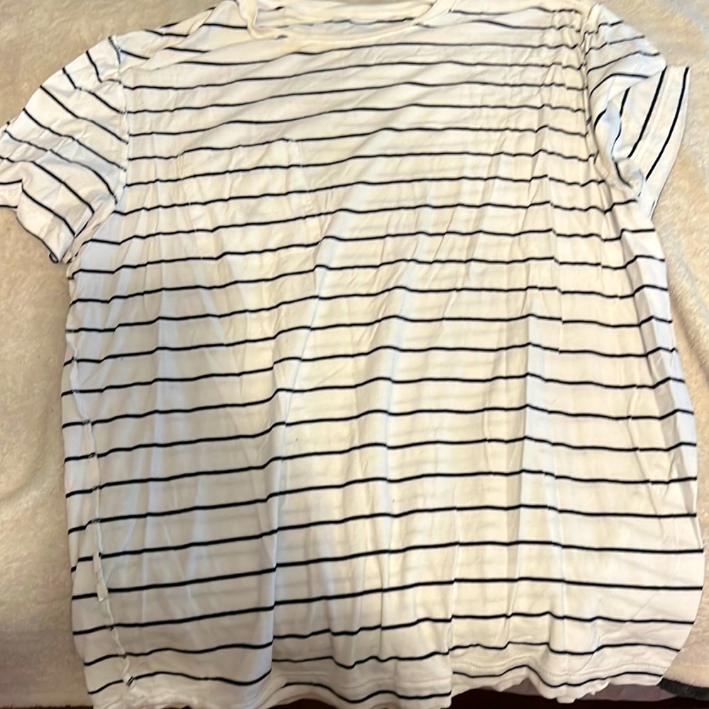 Men's Nautica t shirt